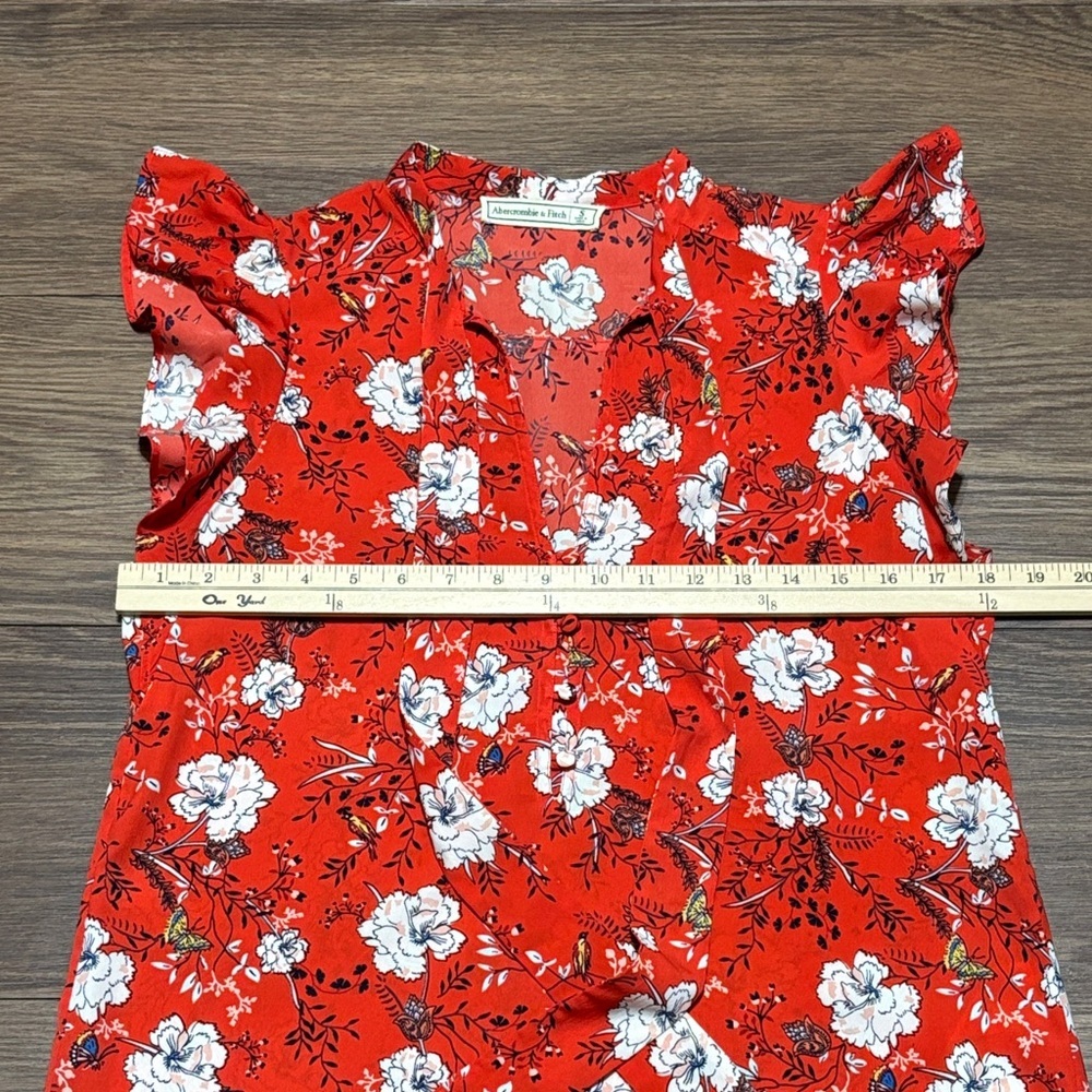 Abercrombie & Fitch Red Flutter Sleeve Ruffled Bl… - image 3